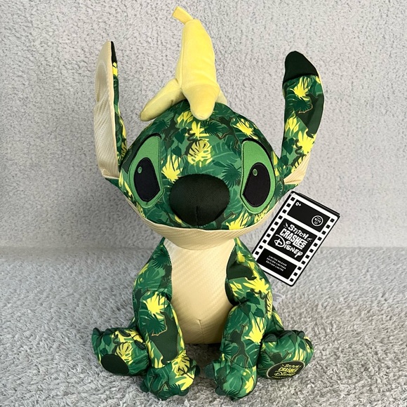 Stitch Crashes Disney Plush – The Jungle Book – Limited Release - NWT - Picture 1 of 11